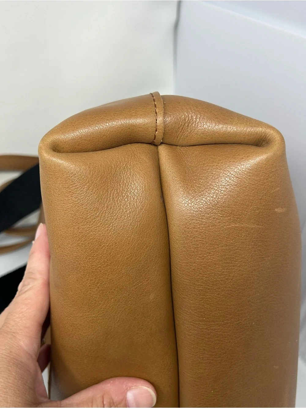 Portland Leather Goods Crossbody Tote FSCB shortbread pebbled tan